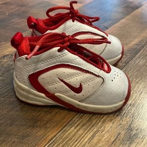 Nike basketball Flight toddler shoes size 4C